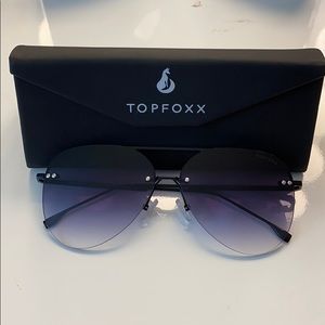 TopFoxx x Megan 2 Sunglasses